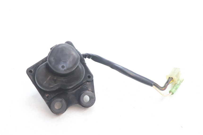 photo de MOTOR VÁLVULA DE ESCAPE YAMAHA YZF R GENESIS 750 (1993 - 1998) - Outro ângulo de visão
