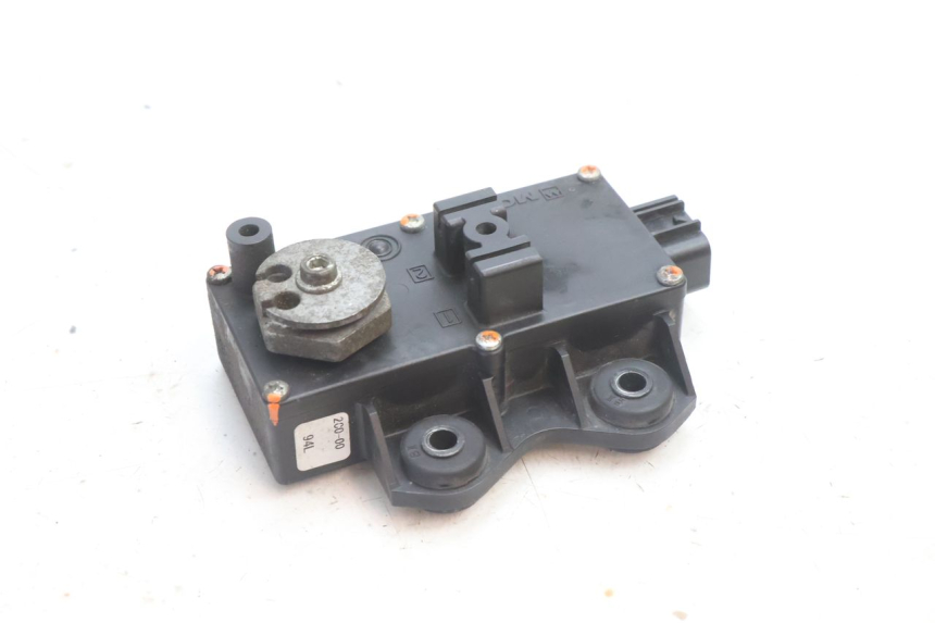 photo de MOTOR VÁLVULA DE ESCAPE YAMAHA YZF R6 600 (2008 - 2009) - Detalhe da peça