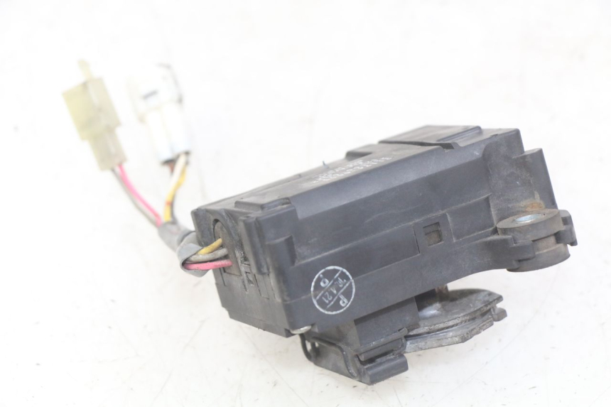photo de MOTOR VÁLVULA ESCAPE KAWASAKI Z 750 (2007 - 2013) - Outro ângulo de visão