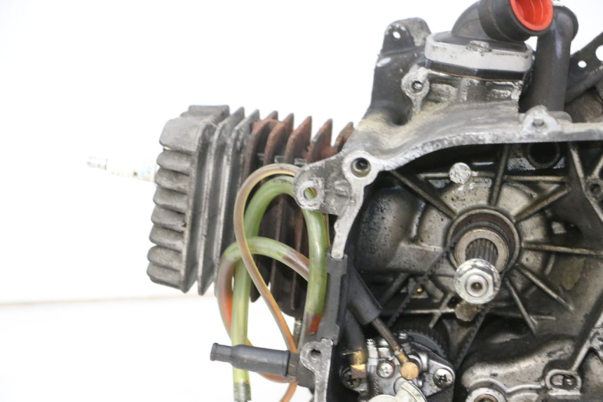 photo de MOTOR PIAGGIO VESPA S 2T 50 (2007 - 2014) - Ângulo alternativo