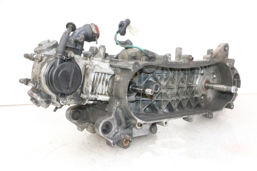 photo de MOTOR PEUGEOT VIVACITY NEW 4T 50 (2008 - 2017) - Vista principal