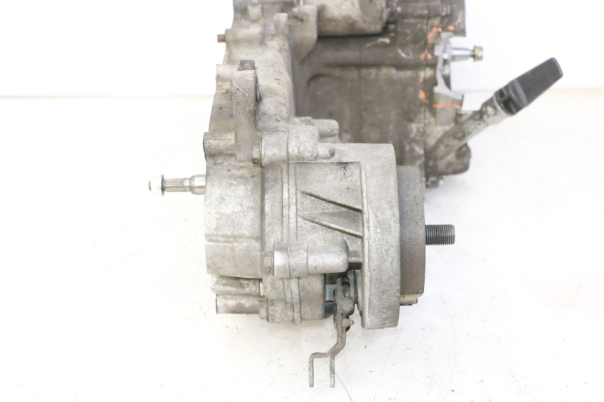 photo de MOTOR PEUGEOT VIVACITY NEW 4T 50 (2008 - 2017) - Vista de perfil
