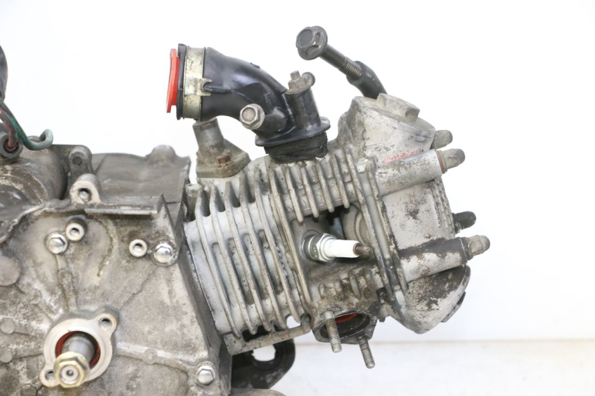 photo de MOTOR PEUGEOT VIVACITY NEW 4T 50 (2008 - 2017) - Detalhe da peça