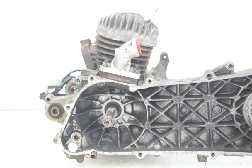 photo de MOTOR PEUGEOT VIVACITY 50 (1998 - 2003) - Ângulo alternativo