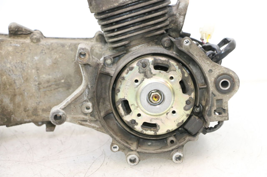 photo de MOTOR PEUGEOT VIVACITY 50 (1998 - 2003) - Estado da superfície