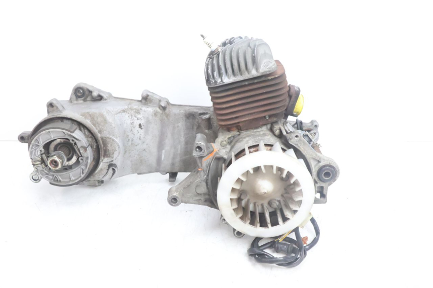 photo de MOTOR PEUGEOT VIVACITY 100 (1999 - 2008) - Estado da superfície