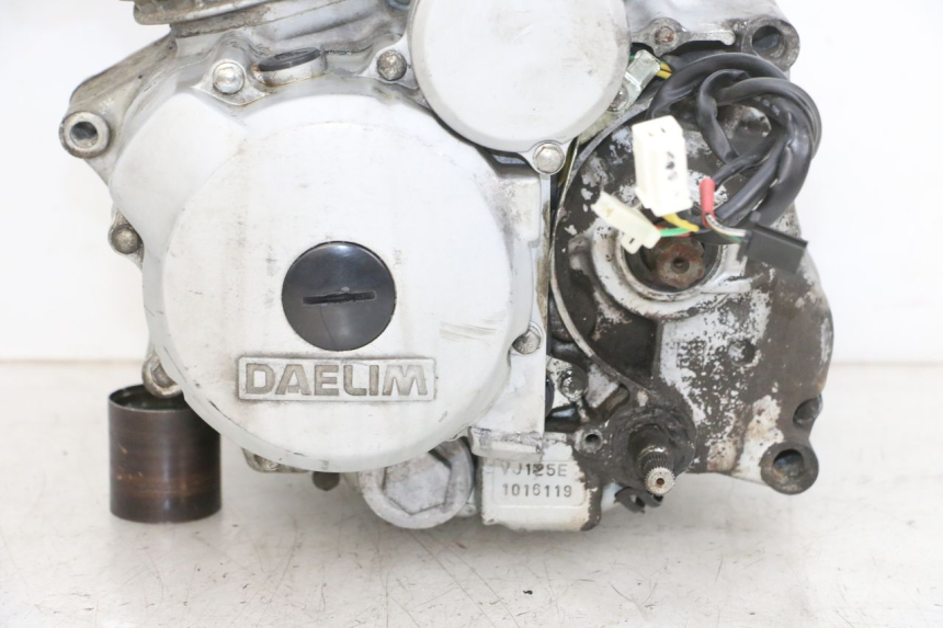 photo de MOTOR DAELIM VJ ROADWIN FI 125 (2008 - 2017) - Vista geral