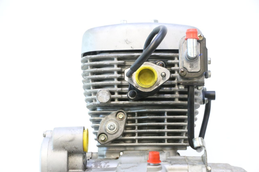 photo de MOTOR DAELIM VJ ROADWIN 125 (2004 - 2007) - Ampliação dos componentes