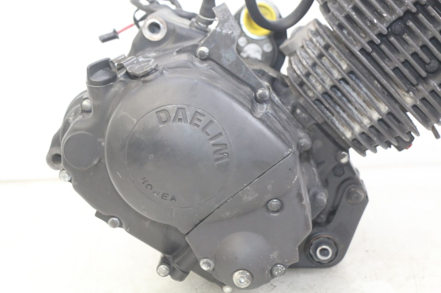 photo de MOTOR DAELIM VL DAYSTAR 125 (2000 - 2011) - Vista geral