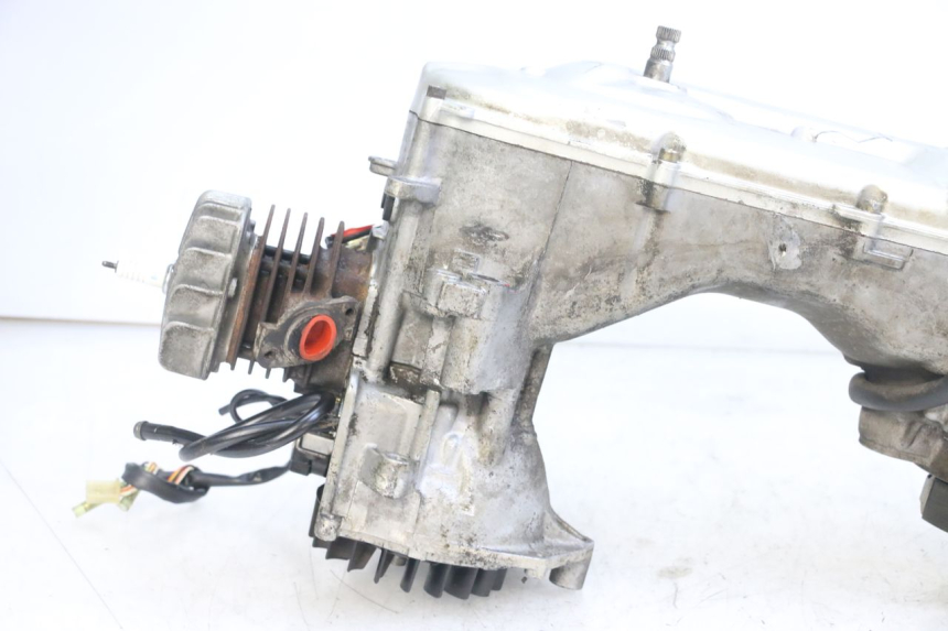 photo de MOTOR YAMAHA WHY 50 (1998 - 2000) - Pontos de fixação
