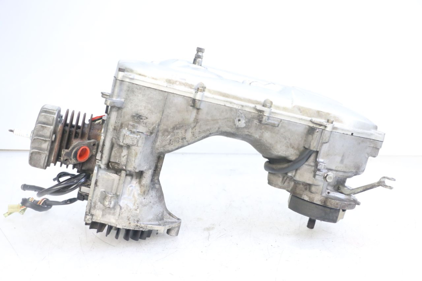 photo de MOTOR YAMAHA WHY 50 (1998 - 2000) - Estado da superfície