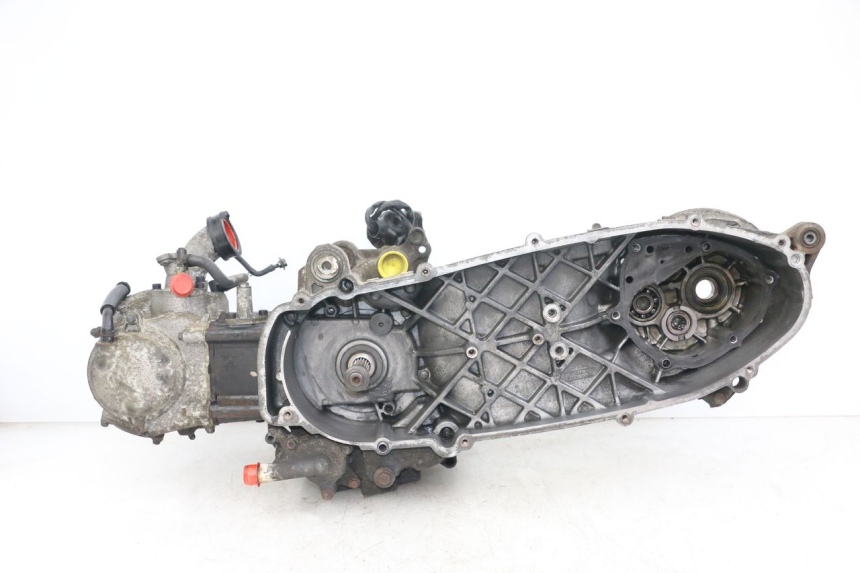 photo de MOTOR YAMAHA X-MAX XMAX 250 (2006 - 2009) - Vista principal