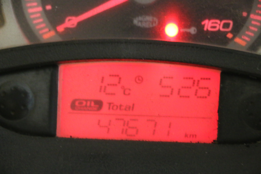 photo de MOTOR YAMAHA X-MAX XMAX 250 (2006 - 2009) - Imagem adicional