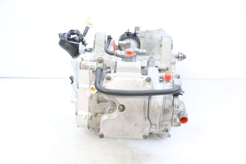 photo de MOTOR YAMAHA XMAX X-MAX 125 (2006 - 2009) - Vista de perto