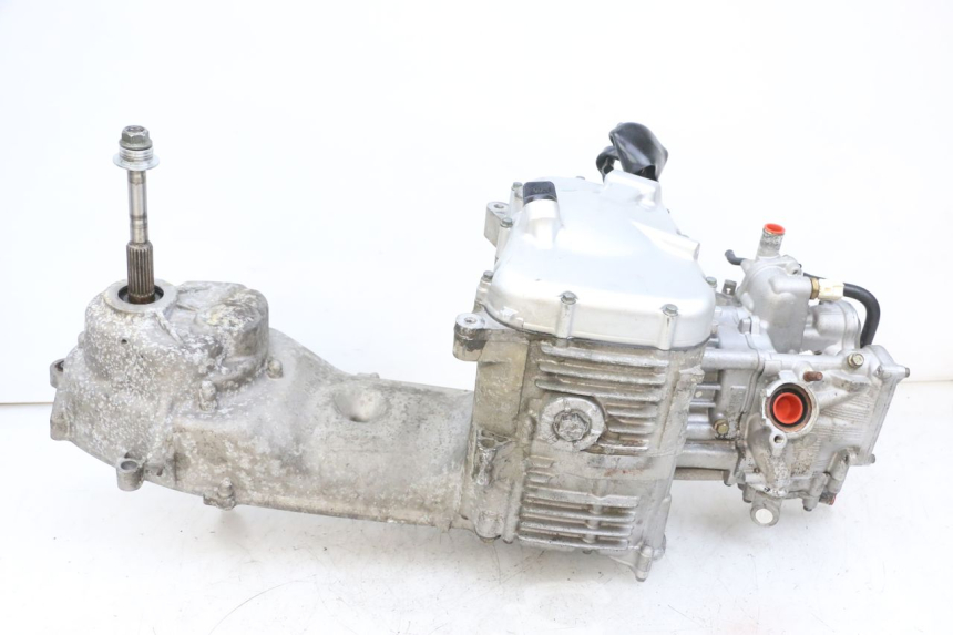 photo de MOTOR YAMAHA XMAX X-MAX 125 (2006 - 2009) - Pontos de fixação