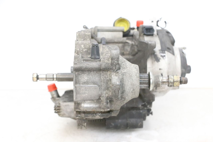 photo de MOTOR PIAGGIO X8 125 (2004 - 2007) - Zoom do estado de desgaste