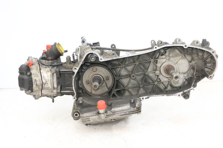 photo de MOTOR PIAGGIO X8 125 (2004 - 2007) - Estado da superfície