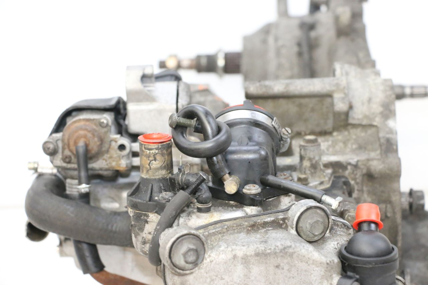 photo de MOTOR PIAGGIO X8 125 (2004 - 2007) - Vista de perfil