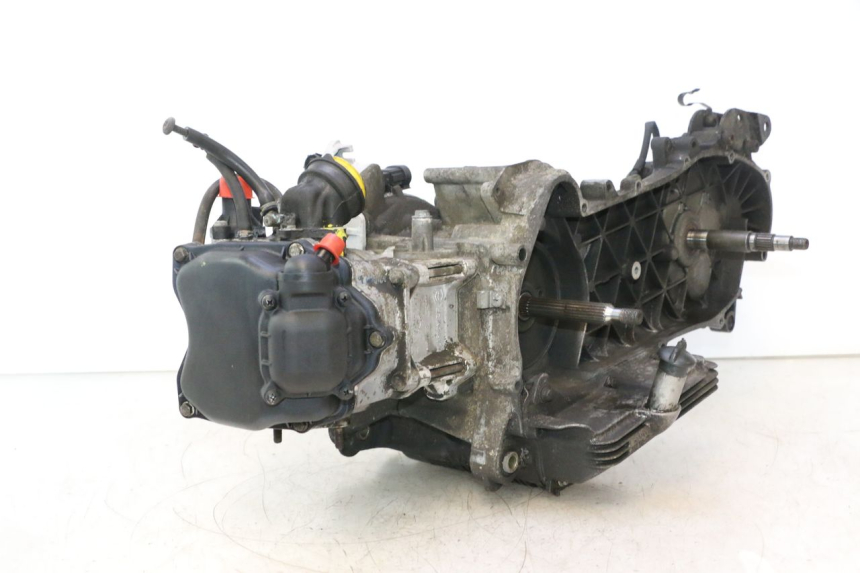 photo de MOTOR PIAGGIO X9 AMALFI 180 (2000 - 2003) - Marcações e referências