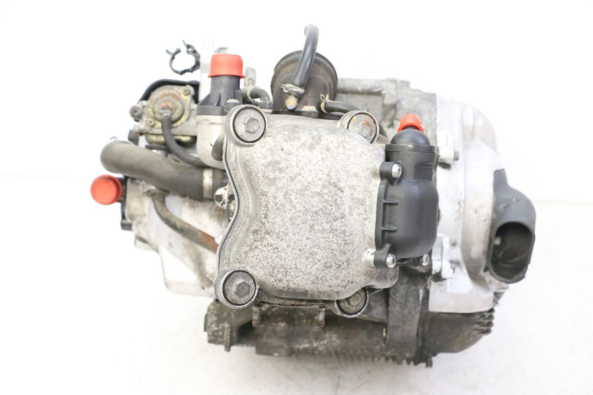 photo de MOTOR PIAGGIO X9 EVOLUTION 125 (2003 - 2007) - Inspeção visual