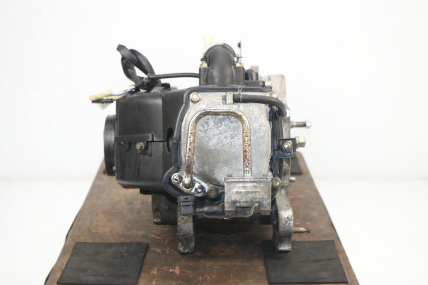 photo de MOTOR RAZZO XENON 4T 50 (2008 - 2012) - Estado da superfície