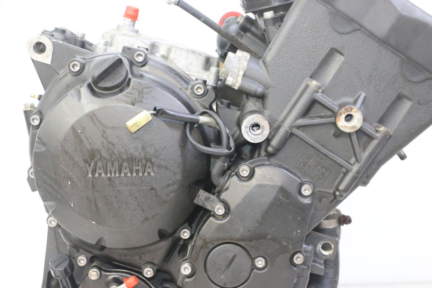 photo de MOTOR YAMAHA XJ6 ABS 600 (2008 - 2016) - Estado da superfície