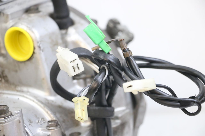 photo de MOTOR YAMAHA XJS DIVERSION 600 (1997 - 1999) - Pontos de fixação