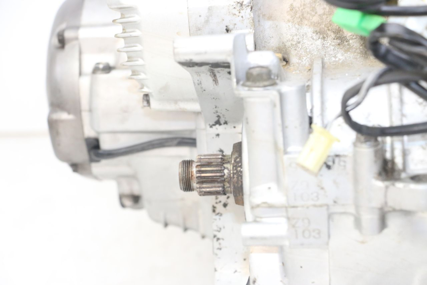 photo de MOTOR YAMAHA XJS DIVERSION 600 (1997 - 1999) - Estado da superfície