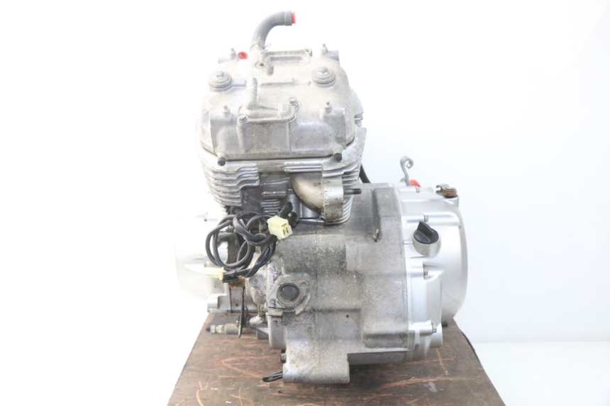 photo de MOTOR HONDA XLV VARADERO 125 (2000 - 2006) - Outro ângulo de visão