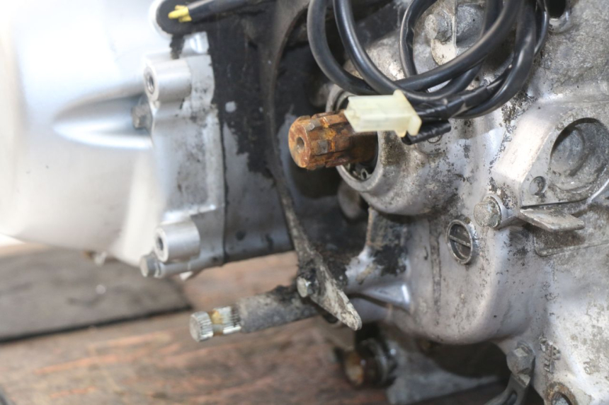 photo de MOTOR HONDA XLV VARADERO 125 (2000 - 2006) - Pontos de fixação