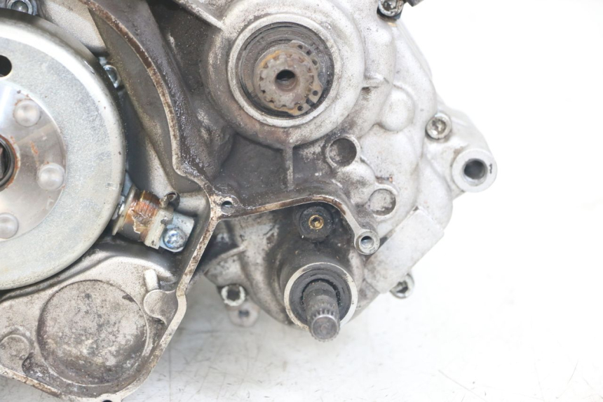 photo de MOTOR FANTIC XM PERFORMANCE 2T 50 (2021 - 2022) - Detalhes característicos