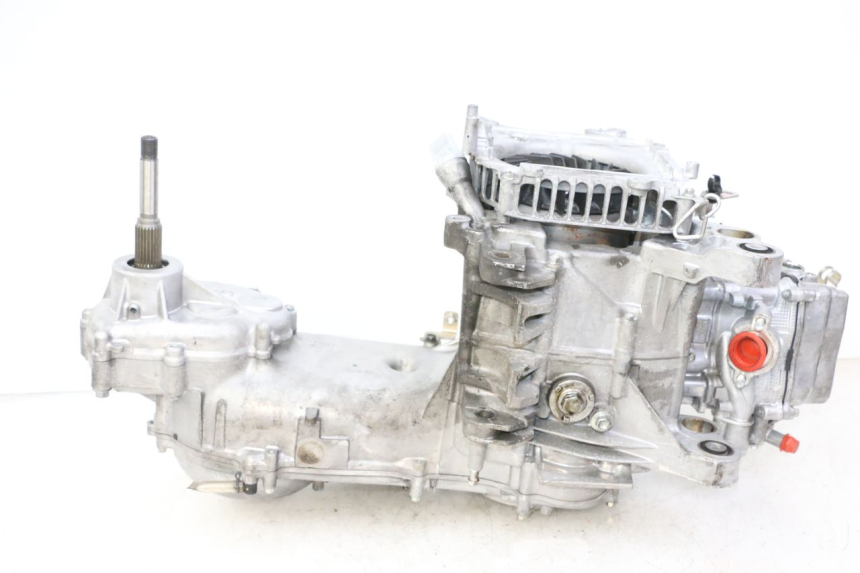 photo de MOTOR YAMAHA XMAX X-MAX 125 (2021 - 2025) - Outro ângulo de visão