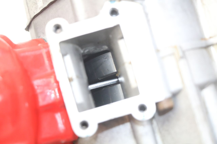 photo de MOTOR PEUGEOT XP6 50 (1997 - 2003) - Detalhe da peça