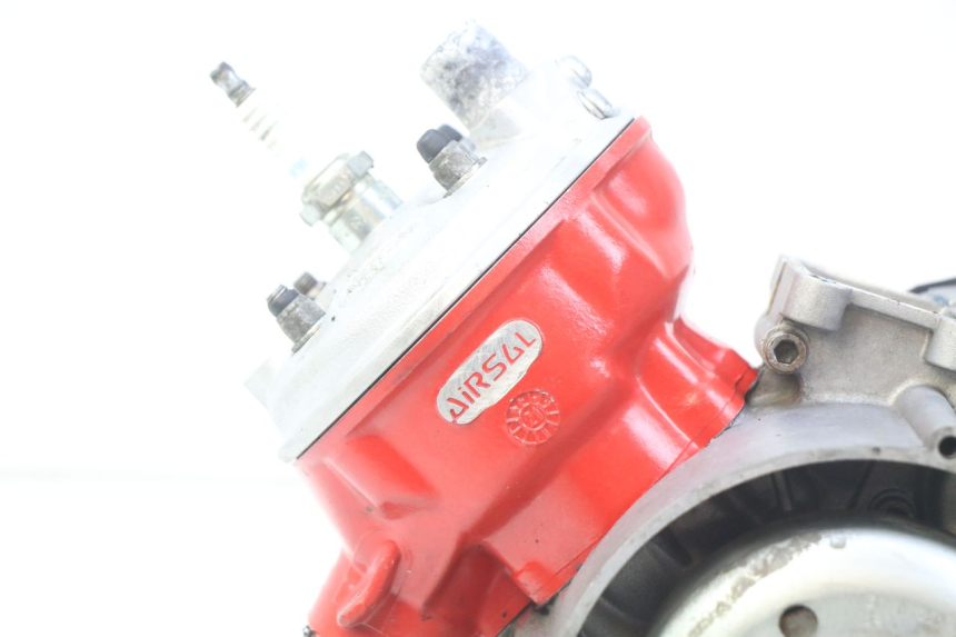 photo de MOTOR PEUGEOT XP6 50 (1997 - 2003) - Vista principal