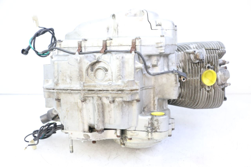 photo de MOTOR YAMAHA XV VIRAGO 535 (1988 - 2004) - Outro ângulo de visão