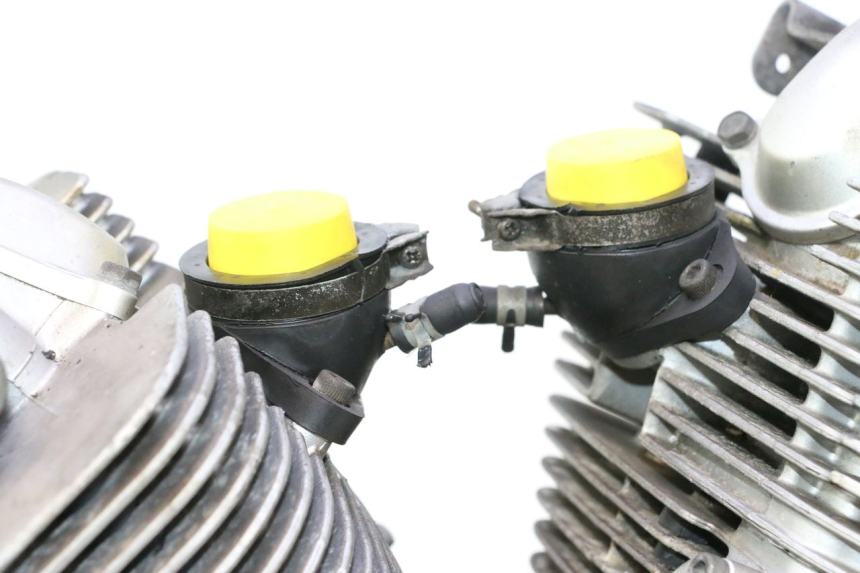 photo de MOTOR YAMAHA XV VIRAGO 535 (1988 - 2004) - Vista de perto