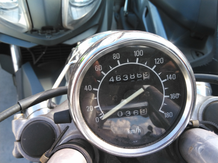 photo de MOTOR YAMAHA XV VIRAGO 535 (1988 - 2004) - Outro ângulo de visão
