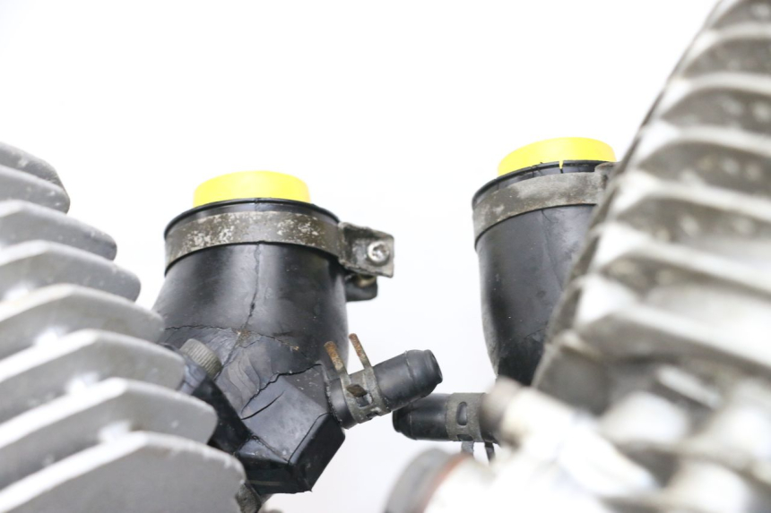 photo de MOTOR YAMAHA XVS DRAG STAR DRAGSTAR 650 (1997 - 2007) - Detalhe da peça