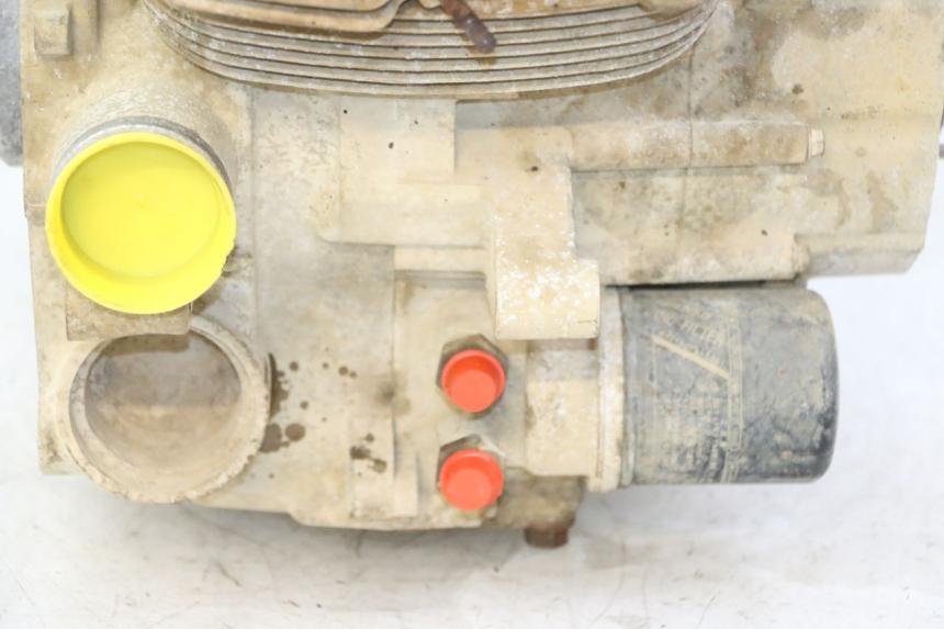photo de MOTOR YAMAHA YFM BRUIN 350 (2003 - 2009) - Estado da superfície