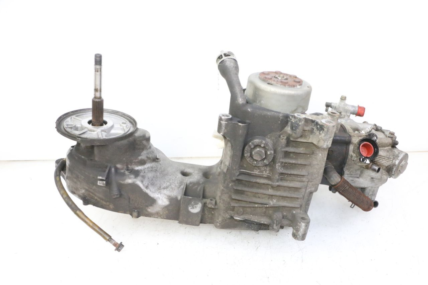 photo de MOTOR YAMAHA YP MAJESTY 125 (2002 - 2006) - Outro ângulo de visão