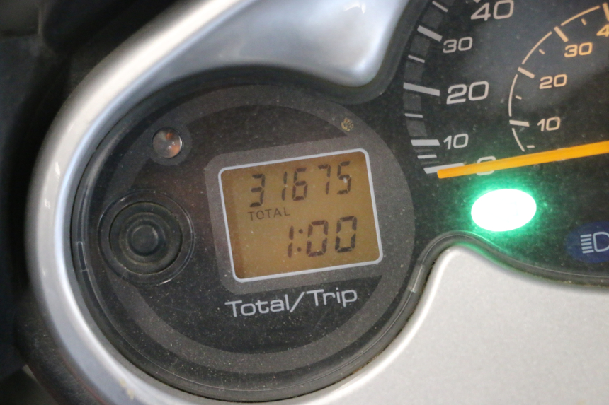 photo de MOTOR YAMAHA YP MAJESTY 125 (2007 - 2010) - Vista geral