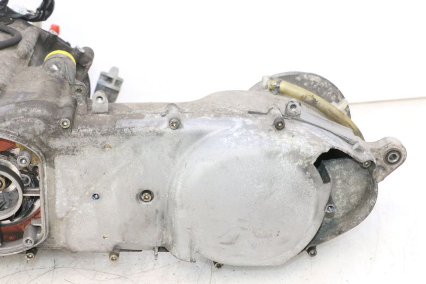 photo de MOTOR YAMAHA YP MAJESTY 125 (2002 - 2006) - Pontos de fixação