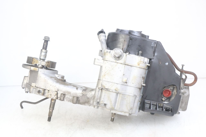 photo de MOTOR YIYING YY125T 125 (2006 - 2014) - Outro ângulo de visão