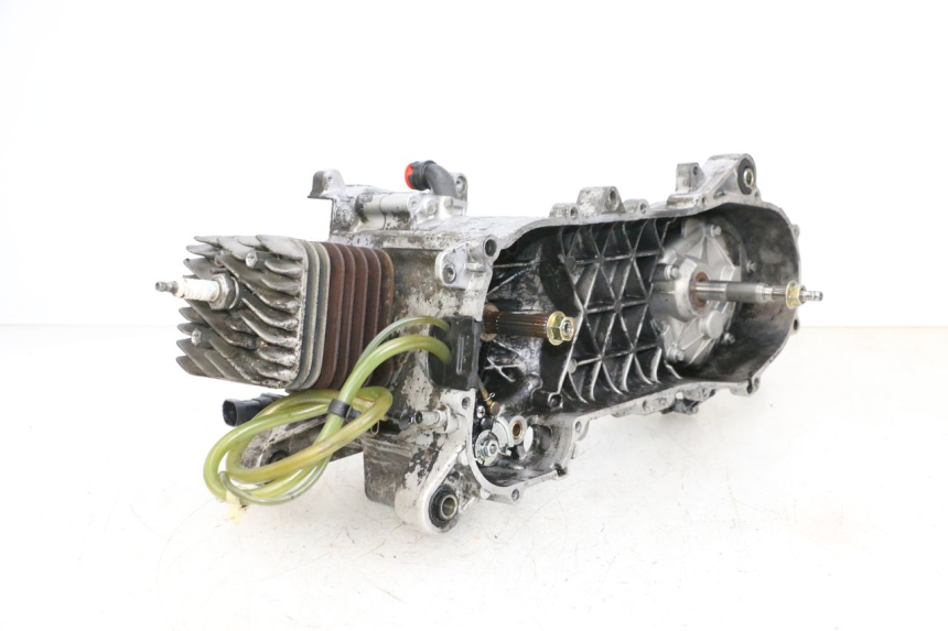 photo de MOTOR PIAGGIO ZIP 2T 50 (2009 - 2019) - Vista de perto