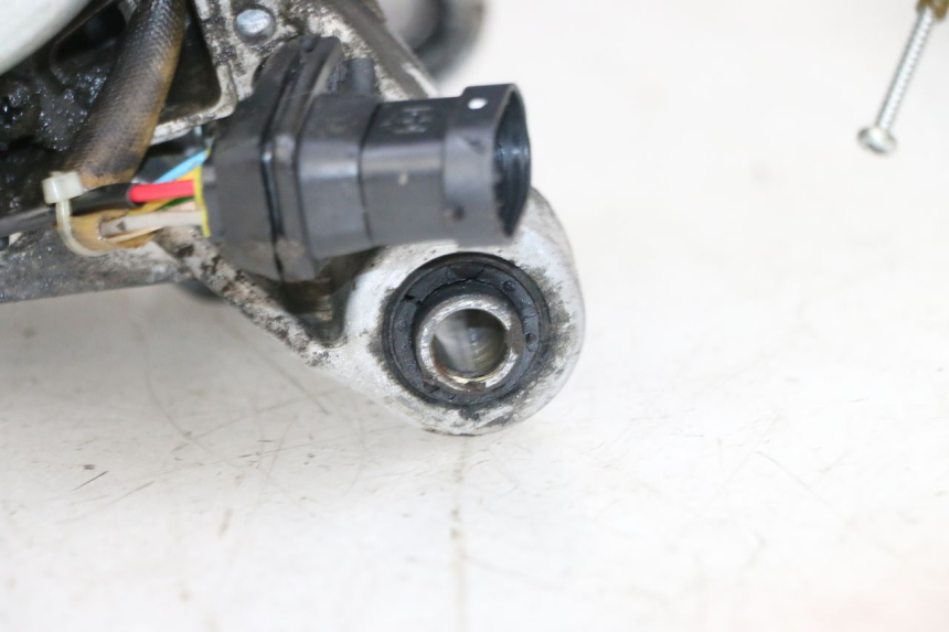 photo de MOTOR PIAGGIO ZIP 2T 50 (2009 - 2019) - Marcações e referências