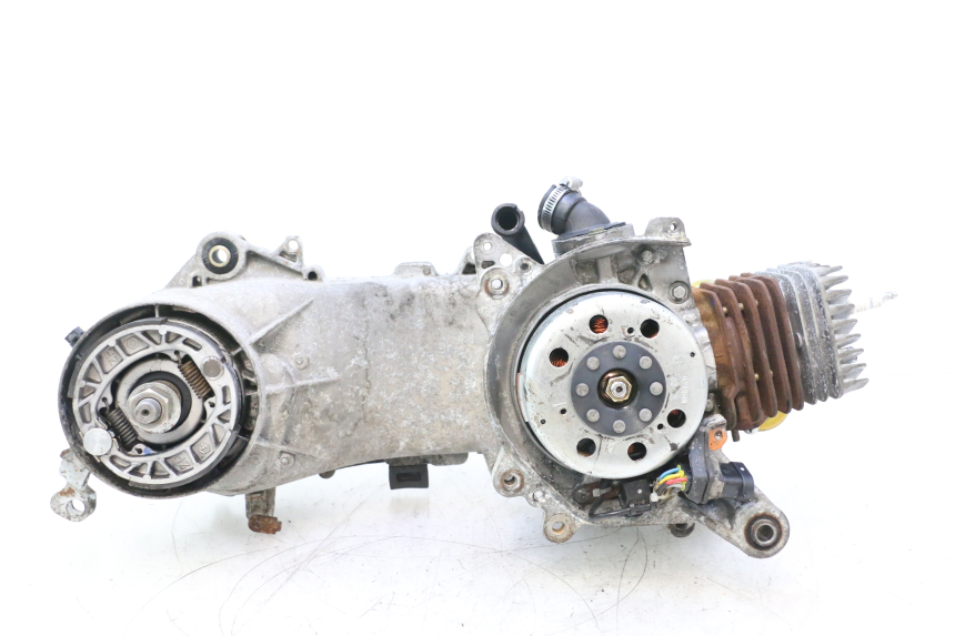 photo de MOTOR PIAGGIO ZIP 2T 50 (2009 - 2019) - Vista de perto
