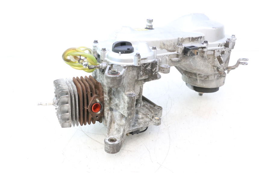 photo de MOTOR PIAGGIO ZIP 2T 50 (2009 - 2019) - Outro ângulo de visão