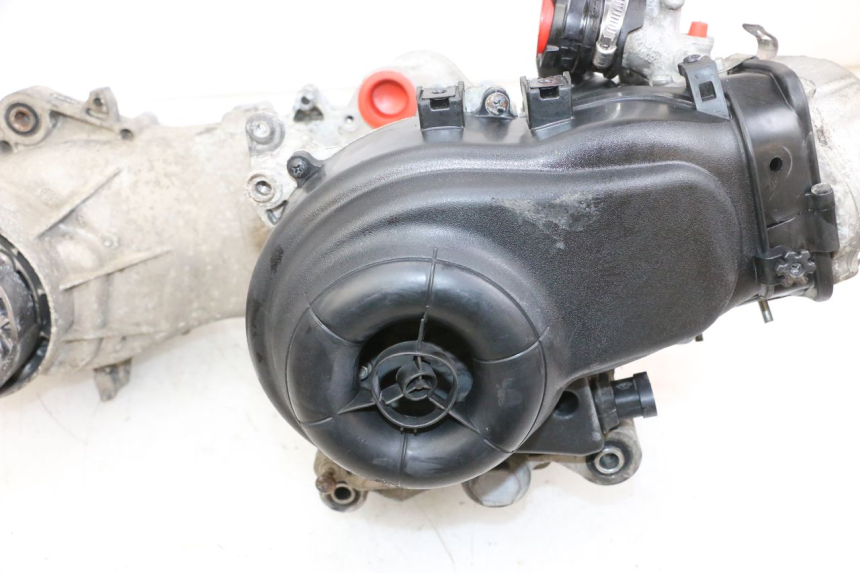 photo de MOTOR PIAGGIO ZIP 4T 50 (2018 - 2020) - Detalhe da peça