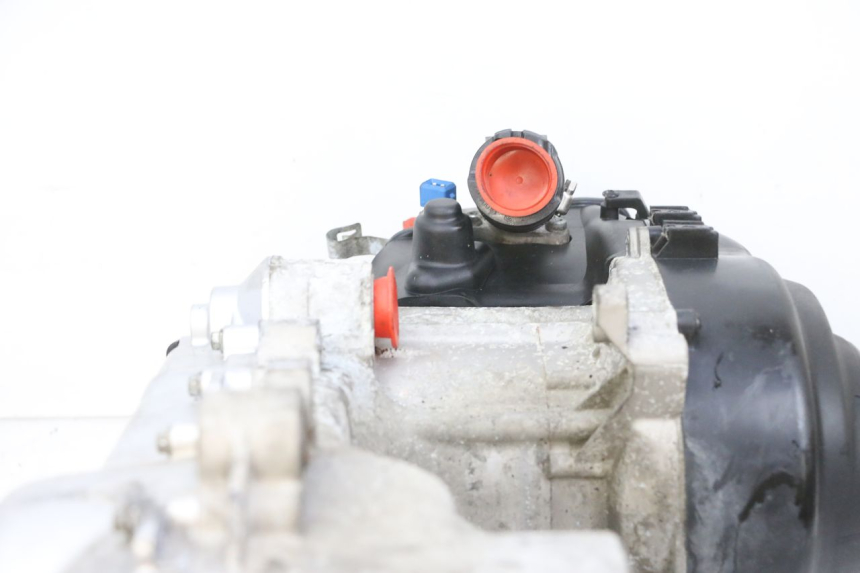 photo de MOTOR PIAGGIO ZIP 4T 50 (2018 - 2020) - Vista de perto