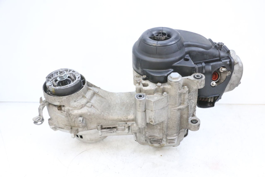 photo de MOTOR PIAGGIO ZIP 4T 50 (2018 - 2020) - Pontos de fixação